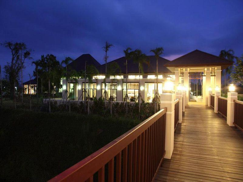 Leaves Valley Resort Nong Ya Plong Екстериор снимка